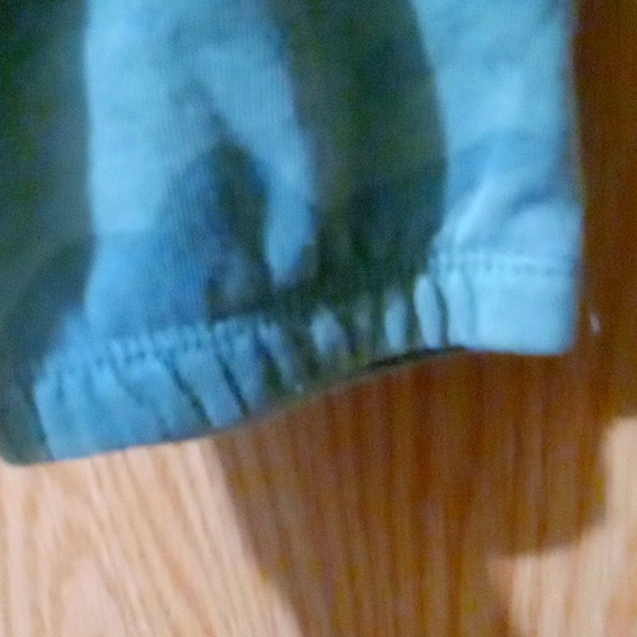 Old Navy cropped Hoodie - Picture 5 of 5